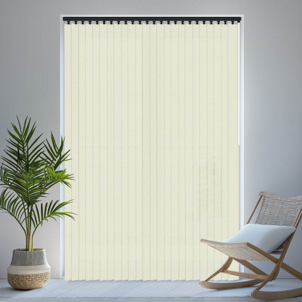 Oibble Ribble Blackout Cream - Louvolite